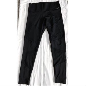PINK by Victoria’s Secret mesh detail legging